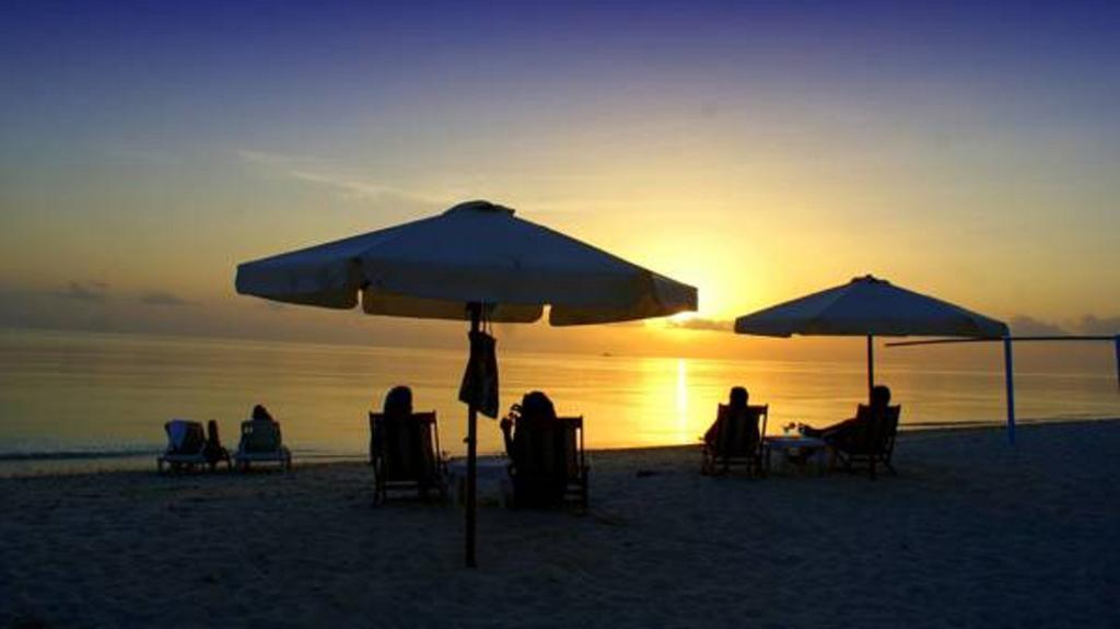 Local Island Inn Hangnaameedhoo Exteriér fotografie