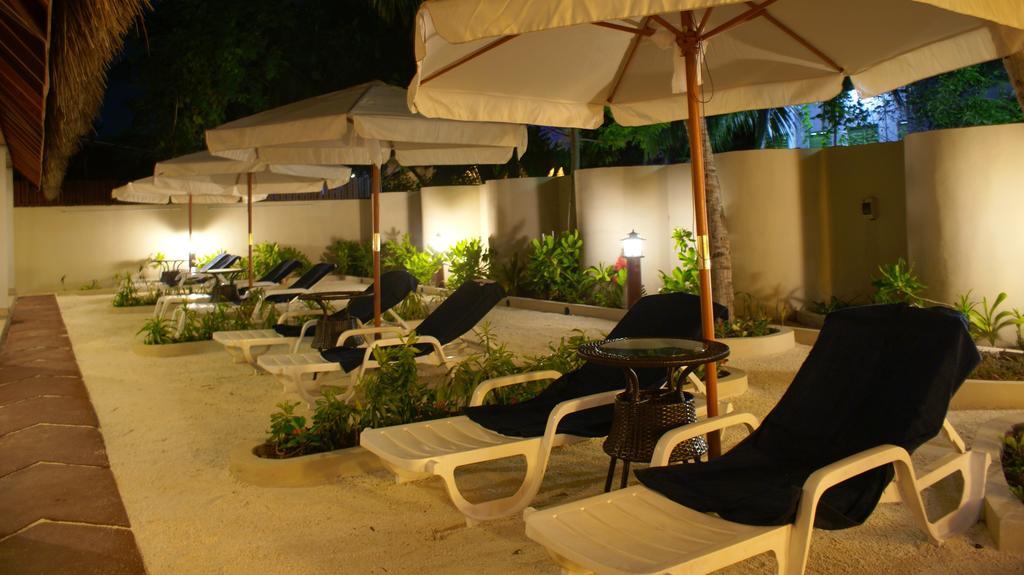 Local Island Inn Hangnaameedhoo Exteriér fotografie